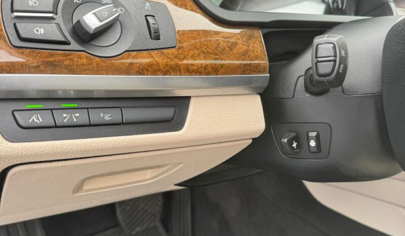 
								2010 BMW 750 pilnas									