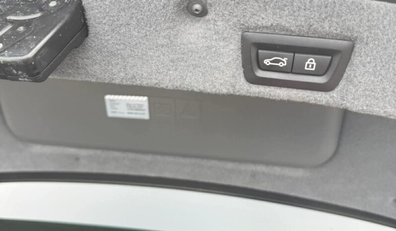 
								2010 BMW 750 pilnas									