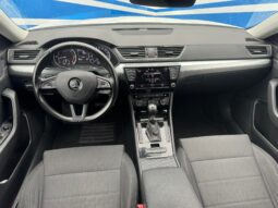 
										2016 SKODA SUPERB pilnas									