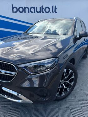 2023 MERCEDES-BENZ GLC220