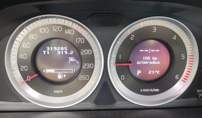 
								2012 Volvo xc60 pilnas									