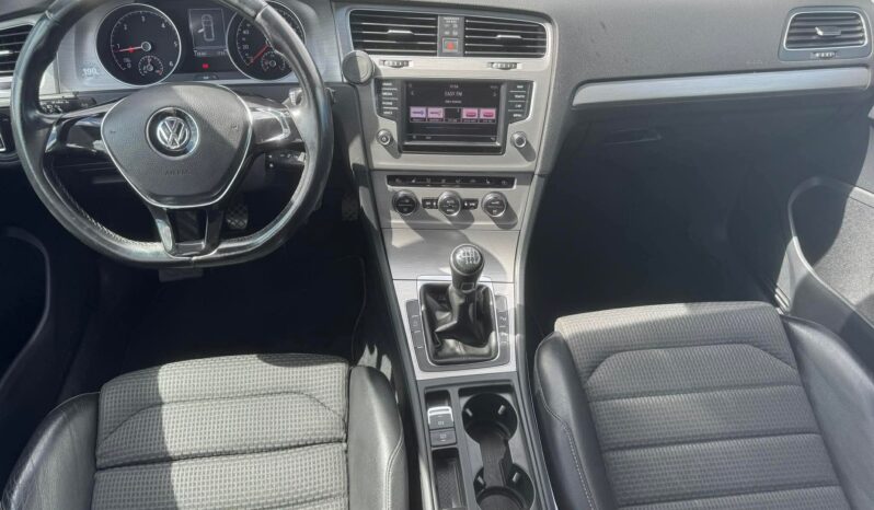 
								2017 VOLKSWAGEN GOLF VII pilnas									