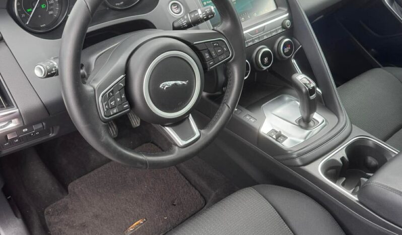 
								2018 JAGUAR E-PACE pilnas									