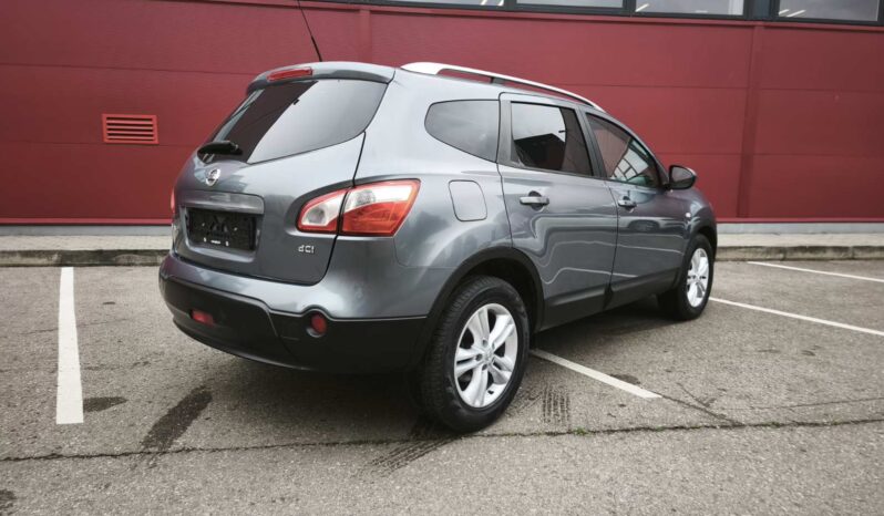 
								2010 NISSAN QASHQAI pilnas									