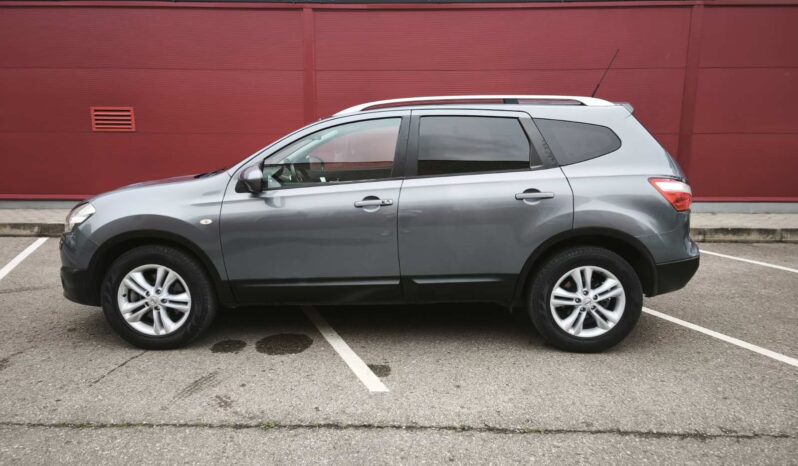 
								2010 NISSAN QASHQAI pilnas									