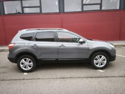 
										2010 NISSAN QASHQAI pilnas									