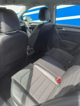
										2017 VOLKSWAGEN GOLF VII pilnas									