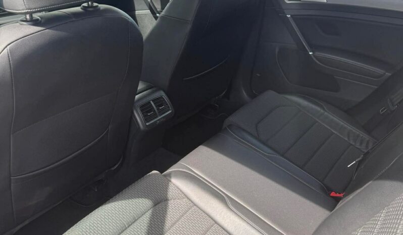 
								2017 VOLKSWAGEN GOLF VII pilnas									