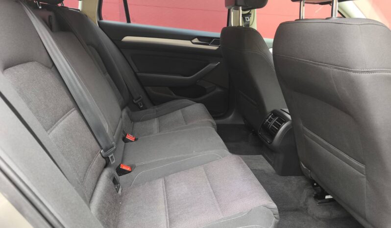 
								2015 VOLKSWAGEN PASSAT pilnas									