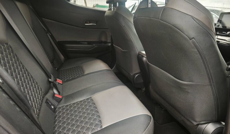 
								2020 TOYOTA C-HR pilnas									